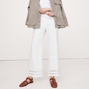 NWT  //  BANANA REPUBLIC  //  MID-RISE KICK-FLARE LACE-TRIM LINEN ANKLE PANT